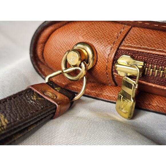 Louis Vuitton Monogram Orsay Clutch Wristlet Bag Canvas - Picture 3 of 16